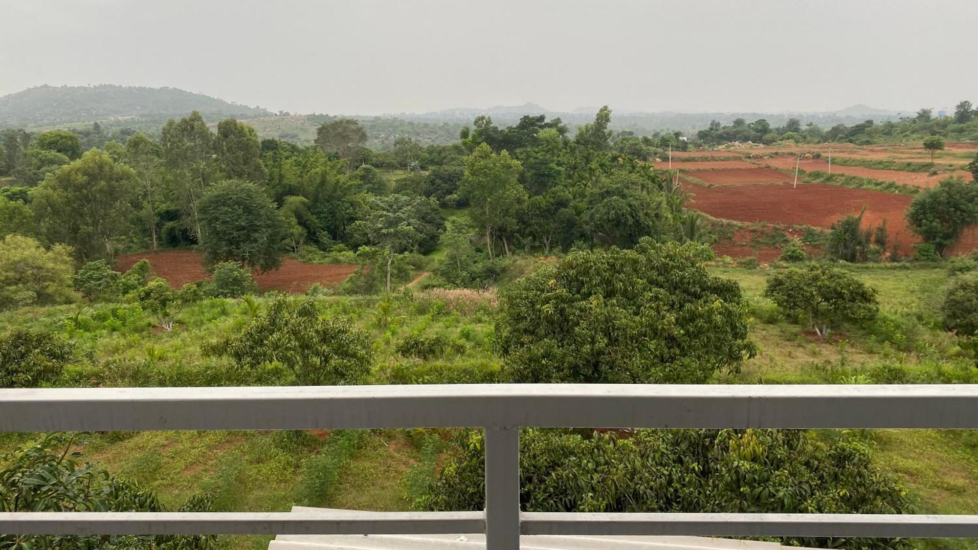 Rabbit Hill Farm Villa Bangalore Esterno foto